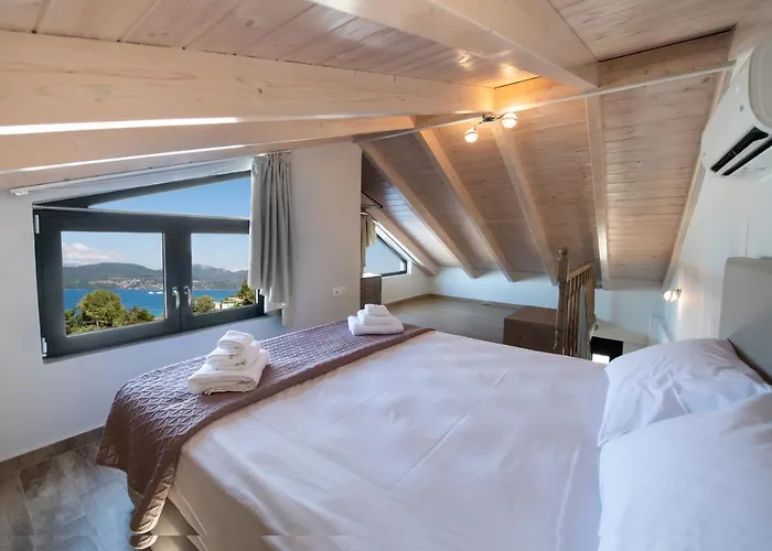 Blue House Luxury Apartment