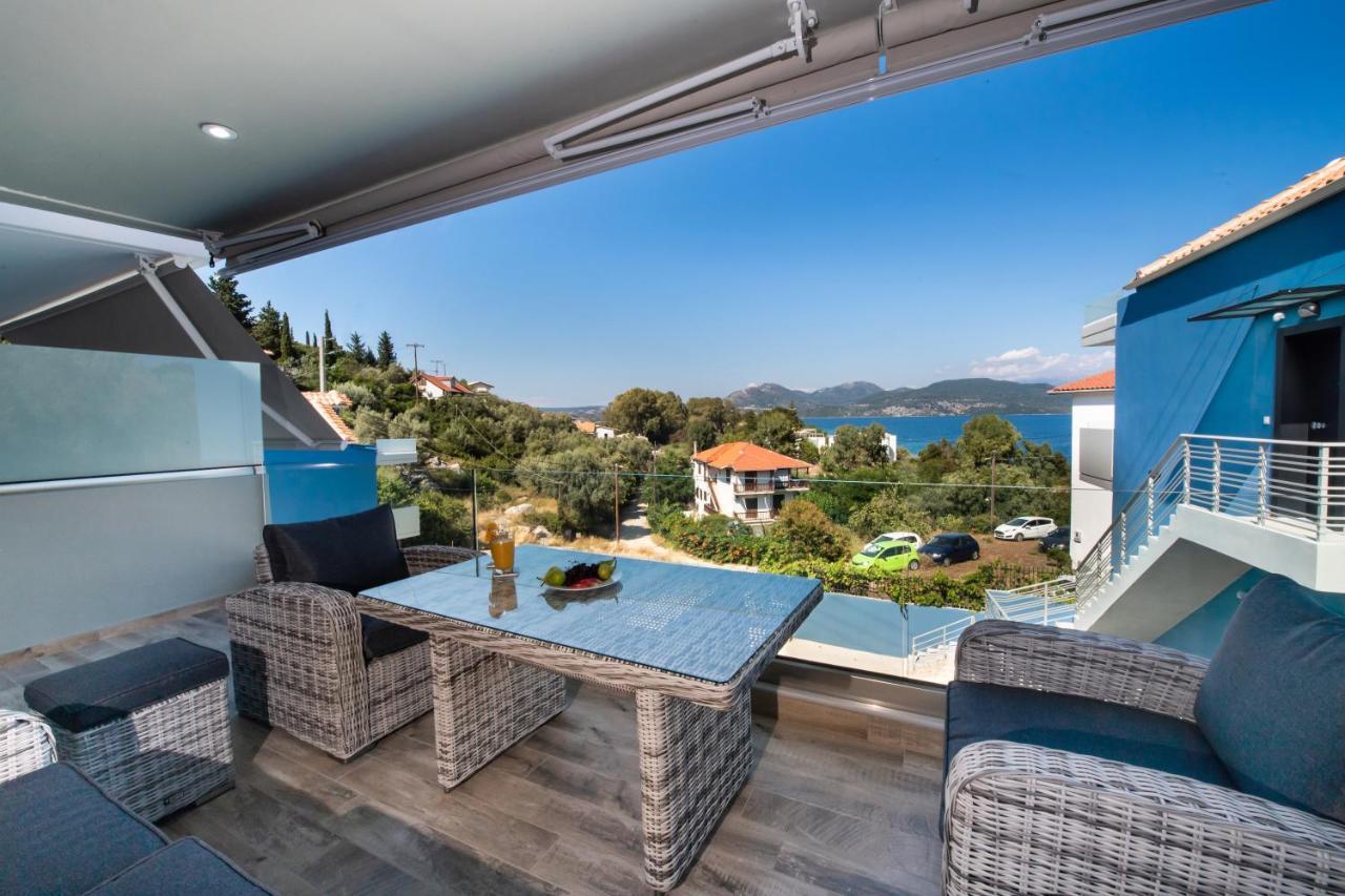 Blue House Luxury * Nikiana